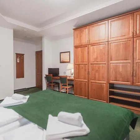 Hotel Peko 3*